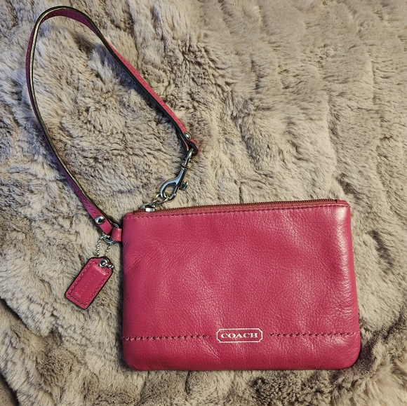 Coach Corner Zip Wristlet-Pink - Picture 2 of 4